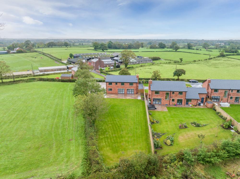 (SOLD) The Laurelsâ€™ Woodplumton, Preston